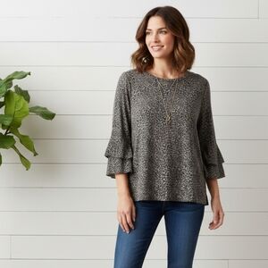 Anthropologie T.La Women's Size S Gray Animal Print Chelsea Tiered Sleeve Top